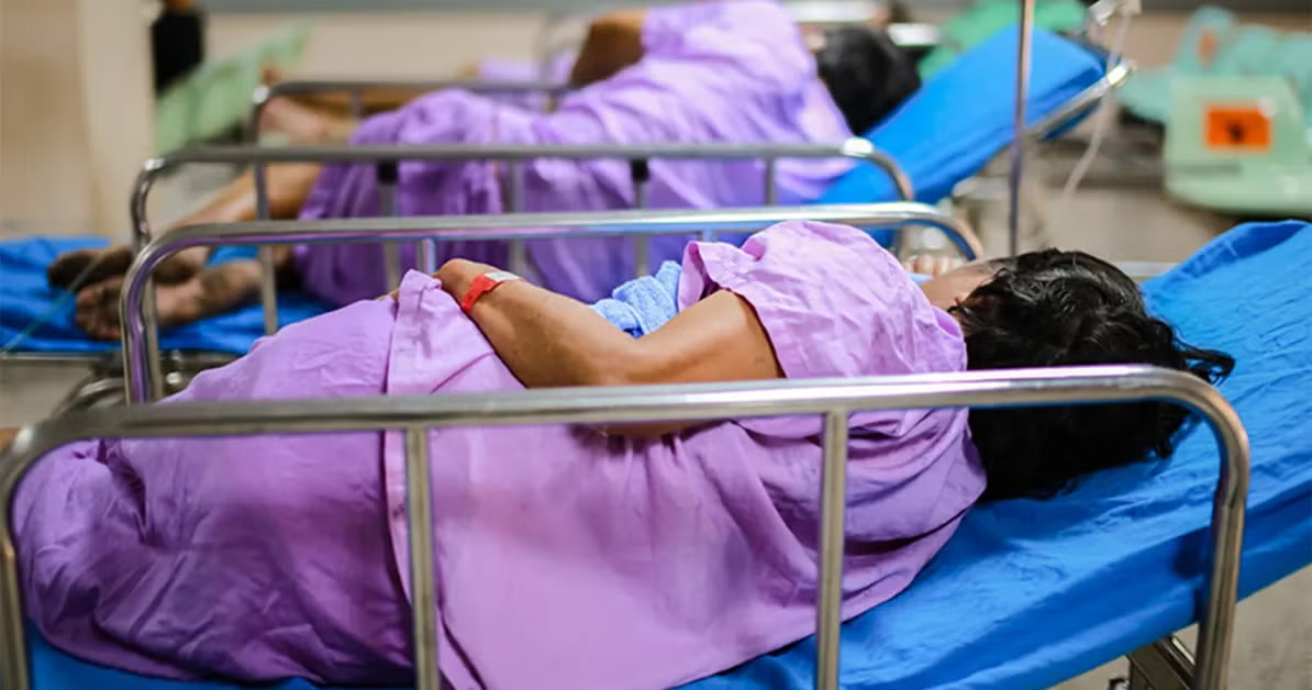 Bùng phát sốt xuất huyết đặt ra thách thức cho hệ thống y tế