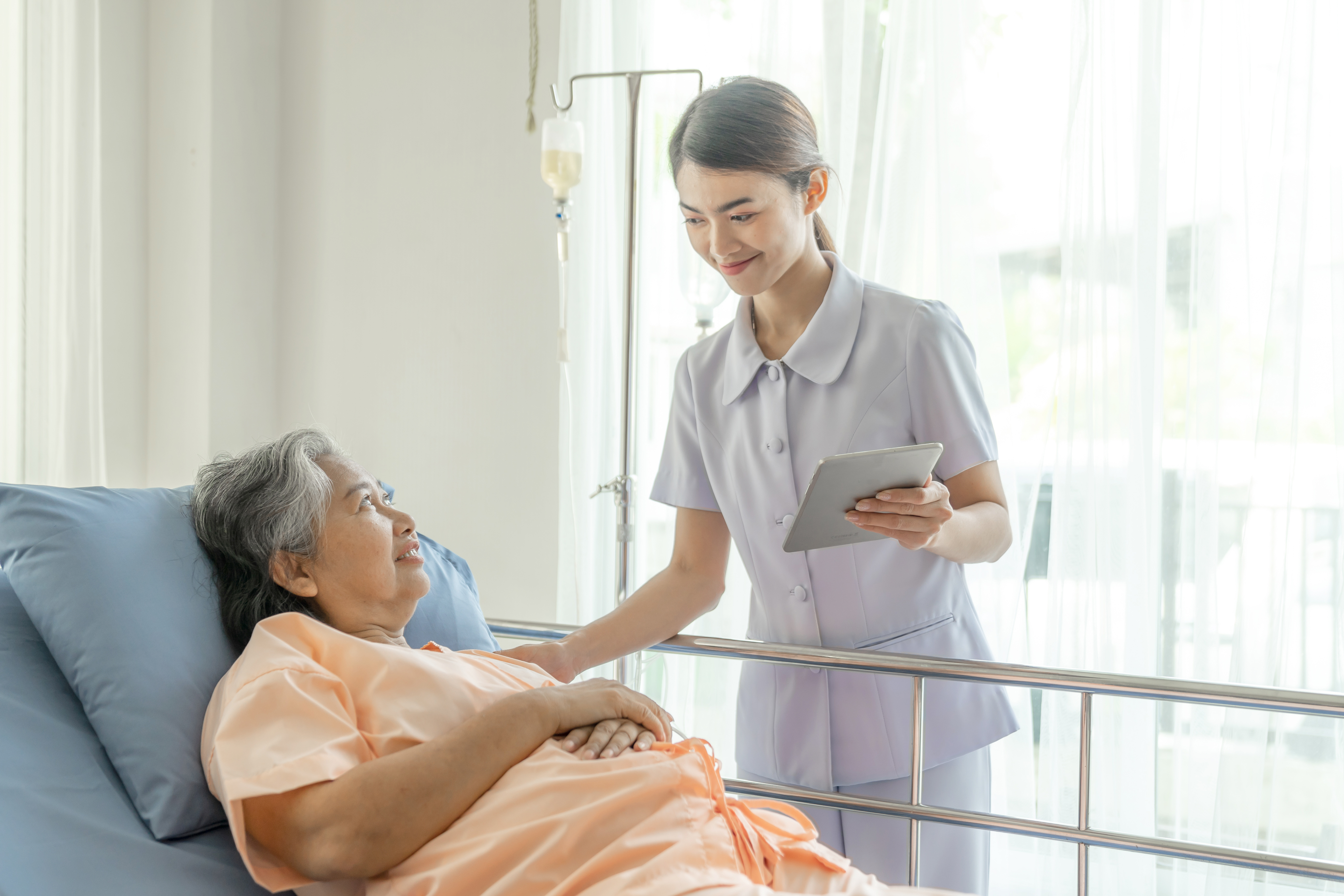 Nguyên tắc dinh dưỡng cho người cao tuổi mắc sốt xuất huyết Dengue 